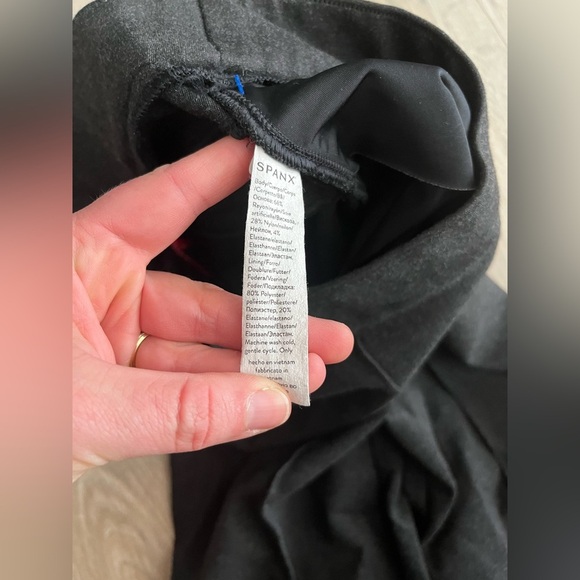 SPANX Women’s Ponte Flare Pant Dark Grey - Size XS Petite - Picture 3 of 8